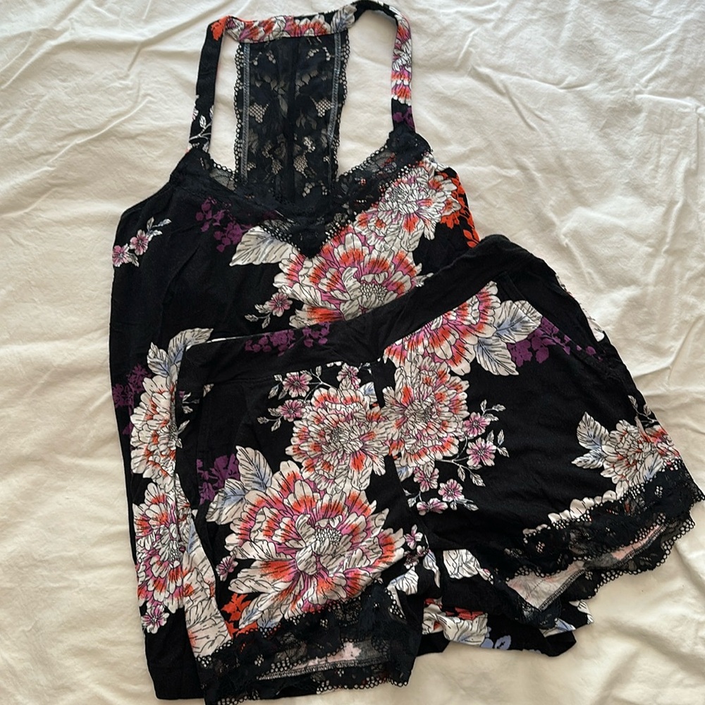 Soma Women’s Sleepwear Set, size small